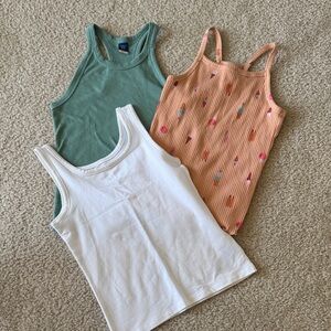 Girls tank top lot